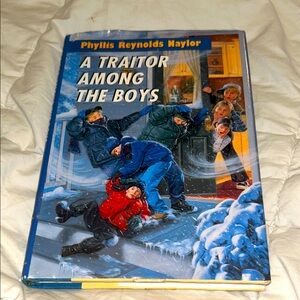 !!**KIDS BOOKS 4/$10**! A Traitor Among The Boys By Phyllis Reynolds Naylor 1999
